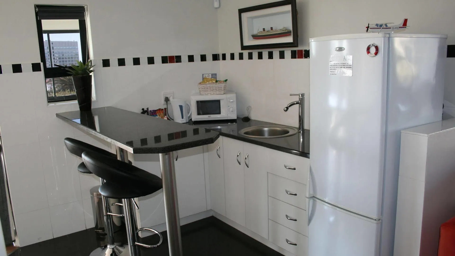 Ahoy Boutique Guest House Port Elizabeth 4*,