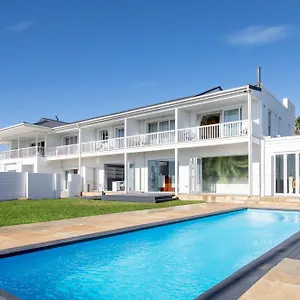 Gasthuis Dolphin Bay Boutique And